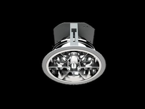 Directional luminaires with compact fluorescent lamps