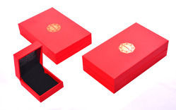 Red Color Paper Fabricated Jewelry Boxes