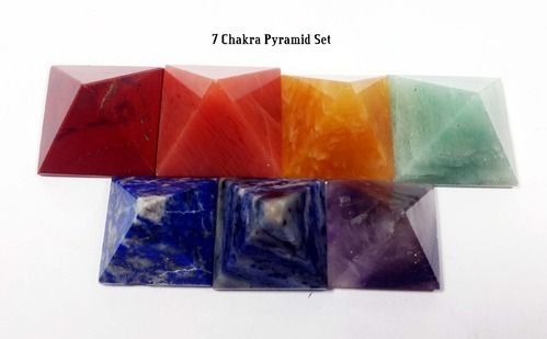 7 Chakra Pyramid Set 