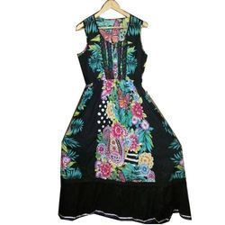 Ladies Long Laces Dress