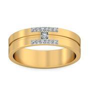 18K Gold Ring Studded With Diamonds