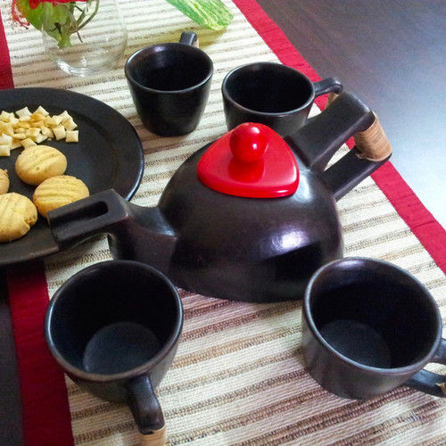 Black Pottery Kettle And Cup Set