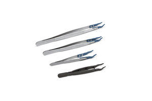 Forceps with carbon tips, size medium, 1 YAW36