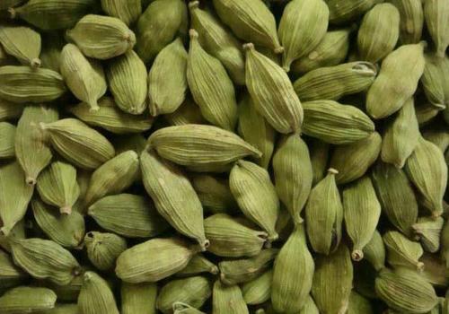 Green Cardamom - Aromatic Flavoring Spice, Rich Intense Fragrance and Cost-Effective Quality