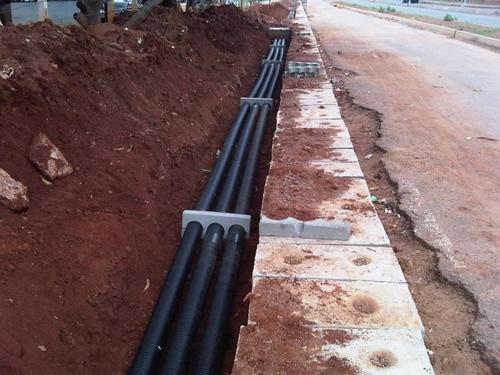 टेलीकॉम डक्टिंग और केबल डक्ट्स