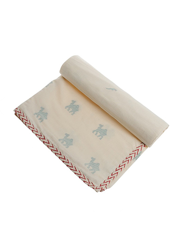 ऑर्गेनिक कैमल और पैरेट स्वैडल ब्लैंकेट