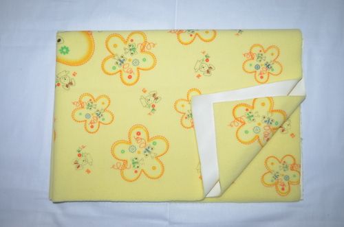 Baby Yellow Magic Dry Sheets