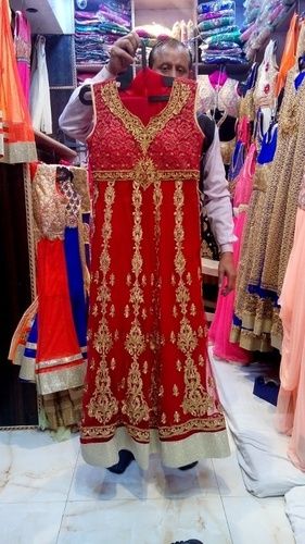 Alluring Designs Ladies Anarkali Suits