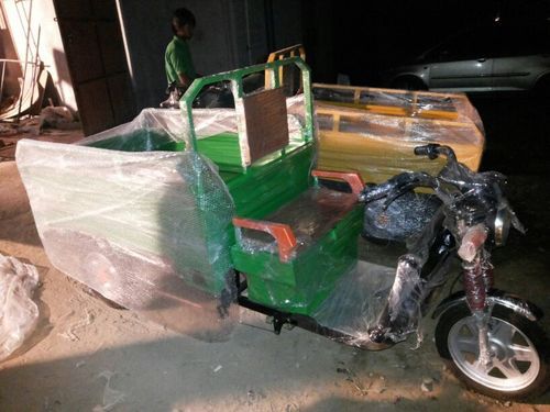 Battery Rickshaw Loader