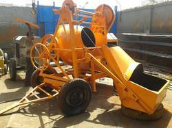 Concrete Mixer Machine - Robust Steel Build, High Performance with Accurate Mixing and Hooper Features