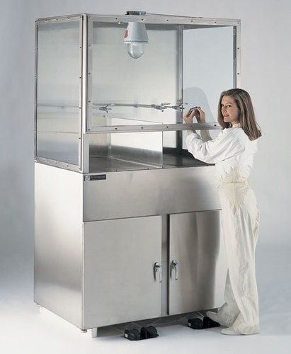 Solvent Dispensing Booth
