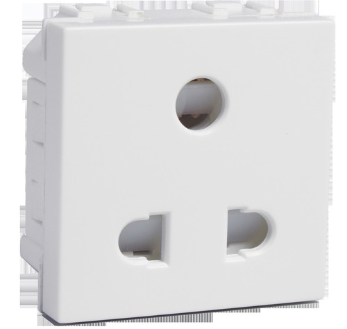 6 amp 3 Pin Shuttered Socket
