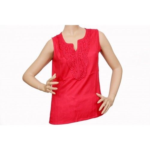 Automatic Ladies Sleeveless Red Crochet Top