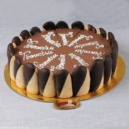 Tiramisu Italiano Cake