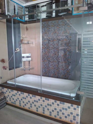 Fine Finish Bath Tubs At Best Price In Chennai A V Tiles Company