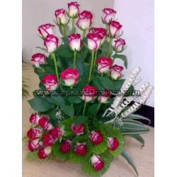 Beautiful Roses Bucket