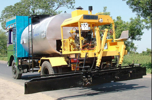 Asphalt Distributor