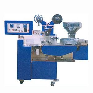 Candy Pillow Pack Machine - All Types of Laminated Material, 300-450 Candies Per Minute Output, 1HP DC Motor, Single Phase 220 Volts