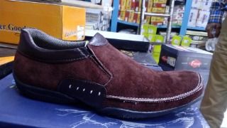 Color Brown Gents Loafer Shoes