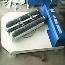 Roll Wrapping Machine