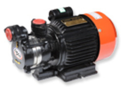 Self Priming Pump