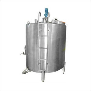 Vertical Milk Storage Tank