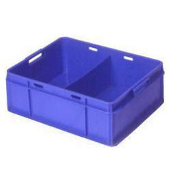 Milk Pouch Crate - Durable Plastic, Designed for Storage and Nesting in Retail Environments