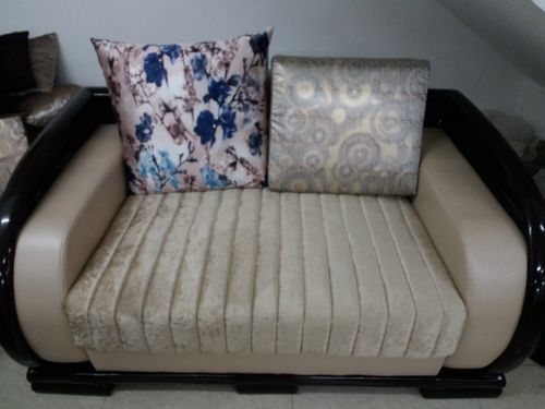 Stylish And High Class Sofa Sets