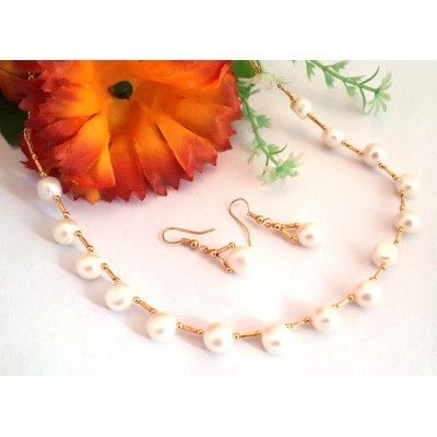 Gold Pearl Chain Set