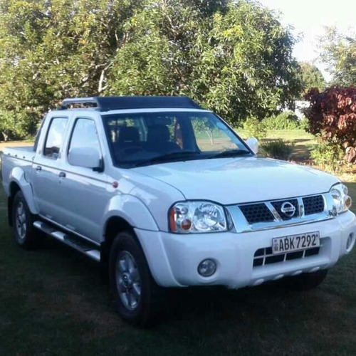 Diesel Nissan Hardbody Car