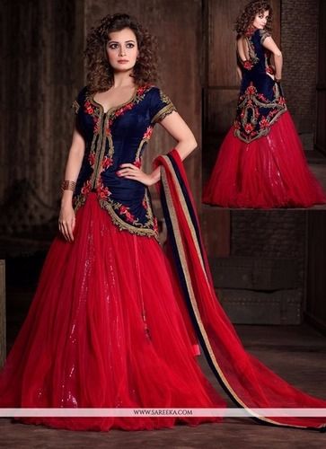 Dia Mirza Looks Ethereal in Red Bandhani Silk Lehenga Worth Rs 3 Lakh - See  Pics