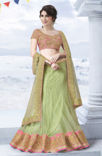 Perfect Indian dresses for the sizzling look in the wedding | Indian  Wedding Saree