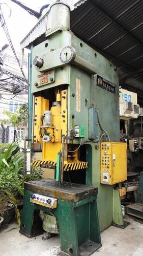 Heavy Duty Hydraulic Press (150 Ton)