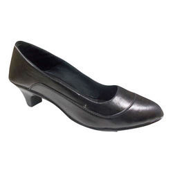 Low Heel Ladies Shoes