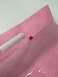 Non Woven Zipper Bag