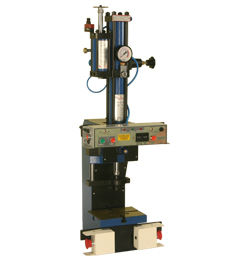 Compact C-Frame Press