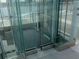 Glass Scenic Lift