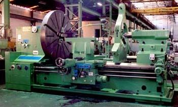 Heavy Duty Lathe with Large Bore Spindle HDL 70 2000