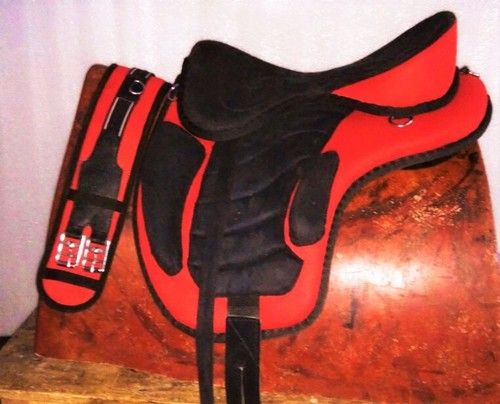 Quality Synthetic Treeless Horse Saddle