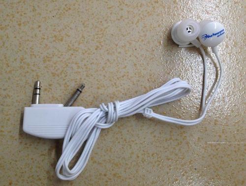 White Color Ear Phone Easy To Clean