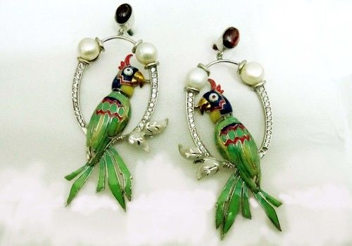 Perot Earring