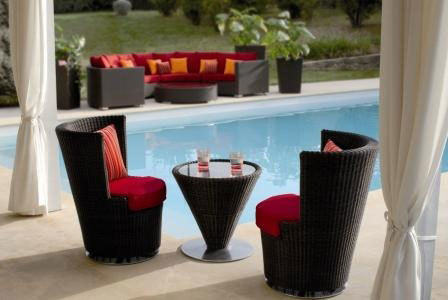 Outdoor Table and Chair