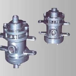 Rotary Pressure Joint - Fabricated MS/SS, Sizes from 1" to 6" NB, High-Pressure Compatibility with Perfect Rotor Alignment