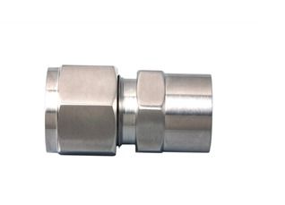 Socket weld connector