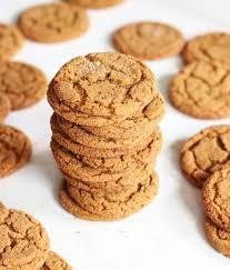 Crispy Sweet Ginger Biscuits