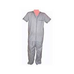 Patient Uniform - Cotton Blend, Available in Multiple Sizes and Attractive Colors - Eye-Catching Design, Crease Resistant