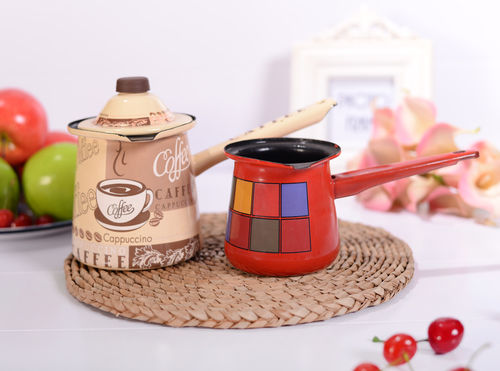 Coffee Pot - Iron Material, 0.6MM Thickness, 52x28x48CM Package Size, 32 Pieces Per Carton - ODM and OEM Options Available for Customized Design