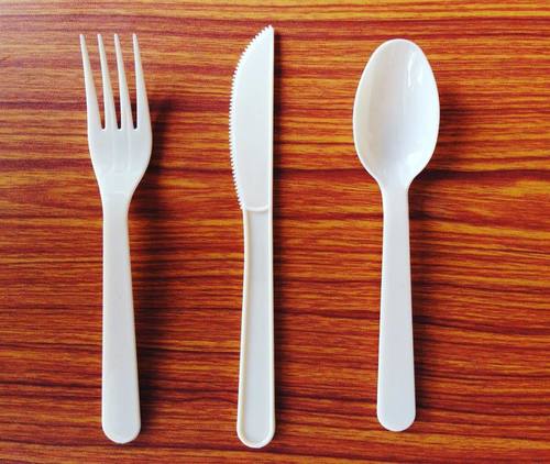 Disposable Plastic Cutlery - Plastic Material, 4.2g Weight per Piece | Durable, Seamless Finish, Crack-Resistant