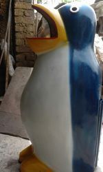 Penguin Dustbin