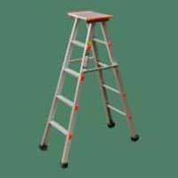 Self Supporting Stool Ladder